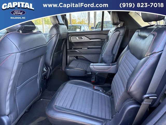 Certified 2025 Ford Explorer ST-Line w/ Premium Package image 16