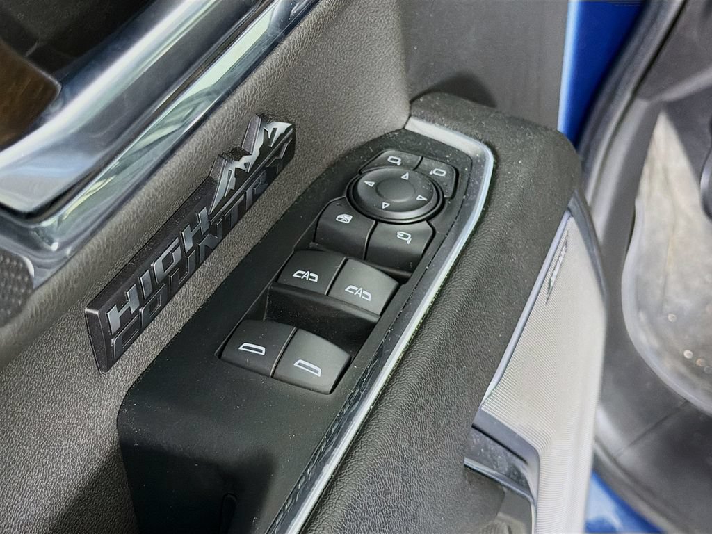 Used 2024 Chevrolet Silverado 1500 High Country AWD/4WD image 22