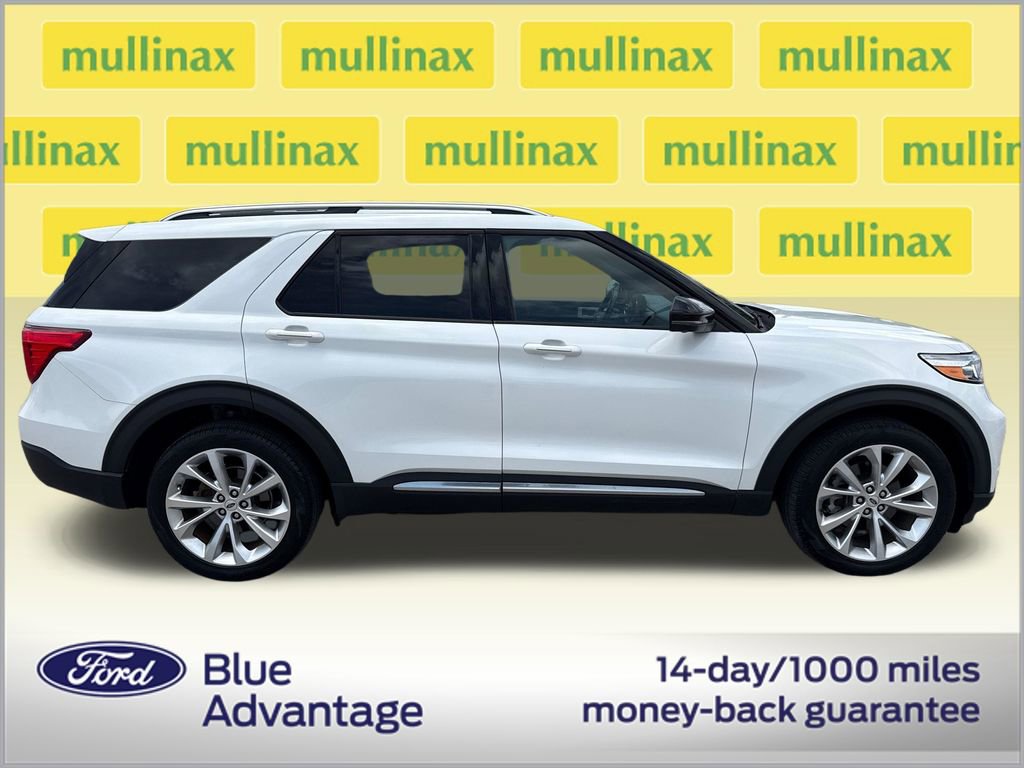 Certified 2022 Ford Explorer Platinum w/ Equipment Group 601A AWD/4WD image 2