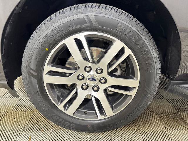 Certified 2024 Ford Expedition Limited RWD image 11