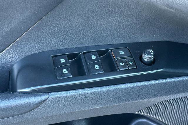 Used 2018 Toyota Camry SE image 10