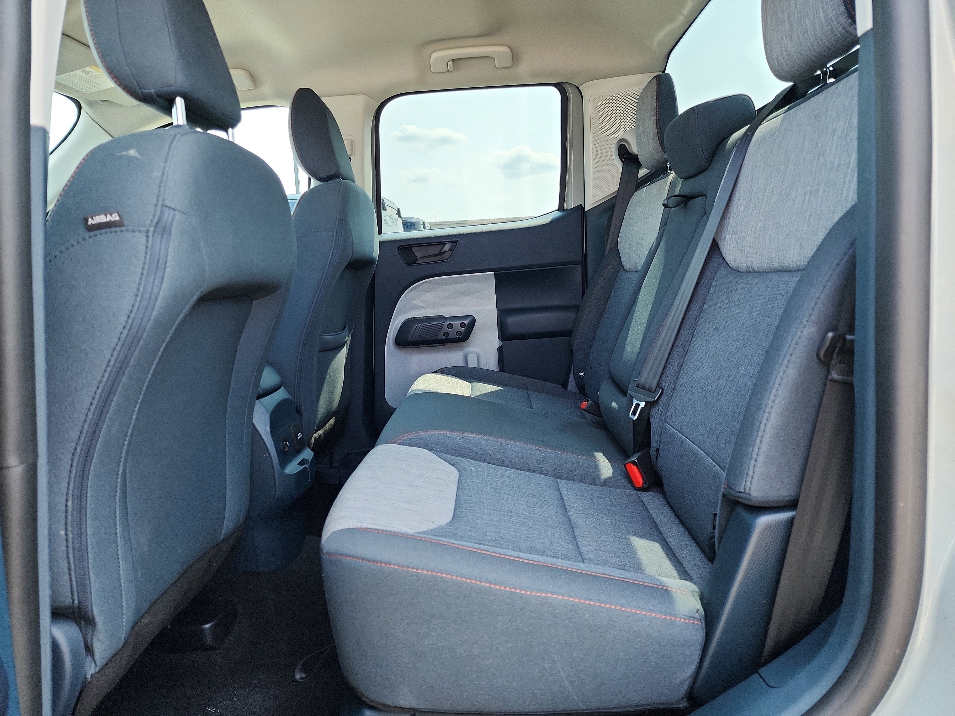 Certified 2022 Ford Maverick XLT w/ Equipment Group 300A Standard image 11