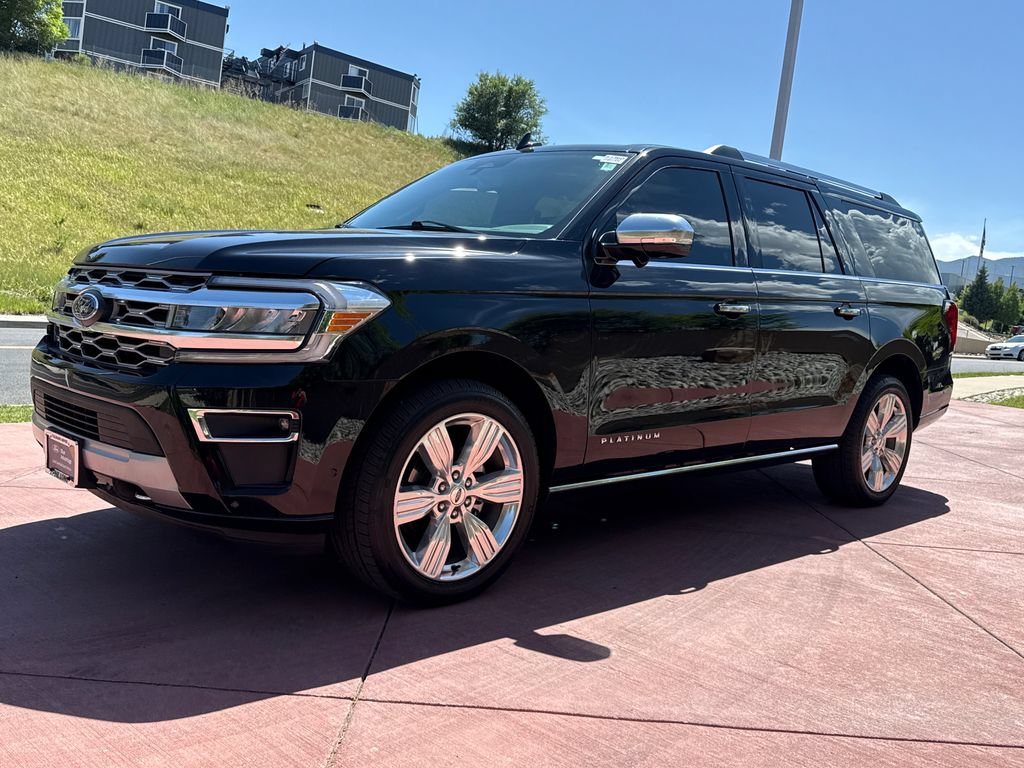 Certified 2024 Ford Expedition Max Platinum AWD/4WD image 4