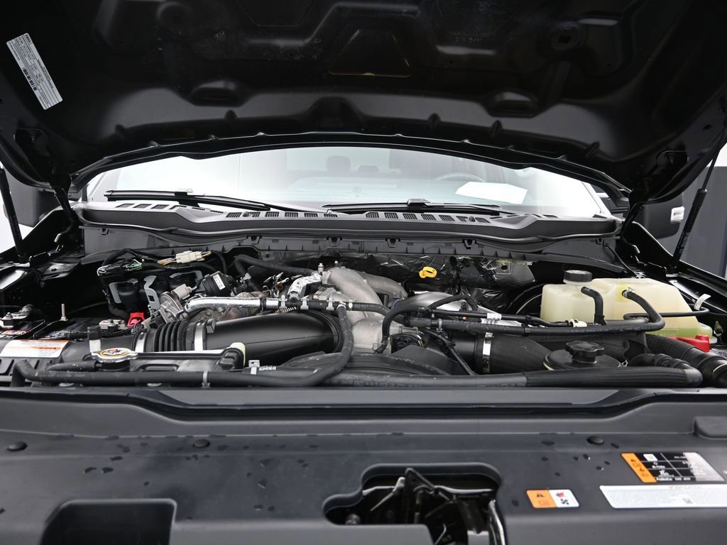 Certified 2025 Ford F250 XLT image 40