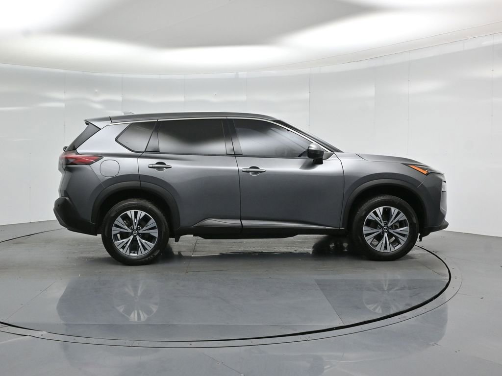 Used 2021 Nissan Rogue SV FWD image 25