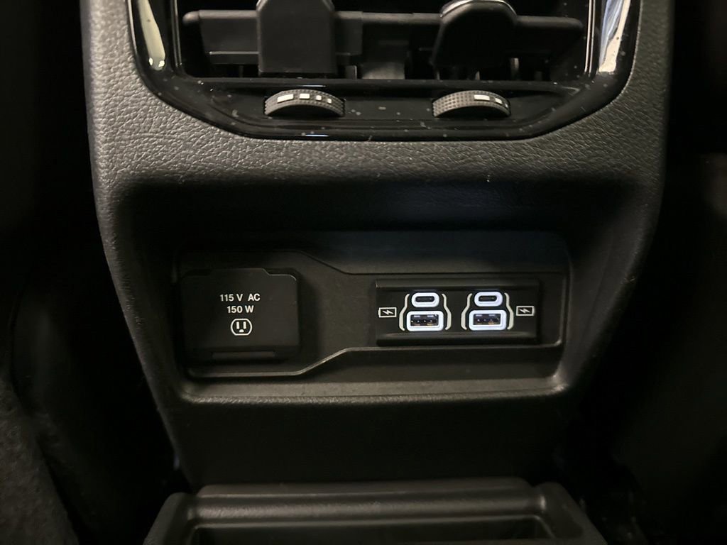 Used 2022 Jeep Grand Cherokee L Limited image 31