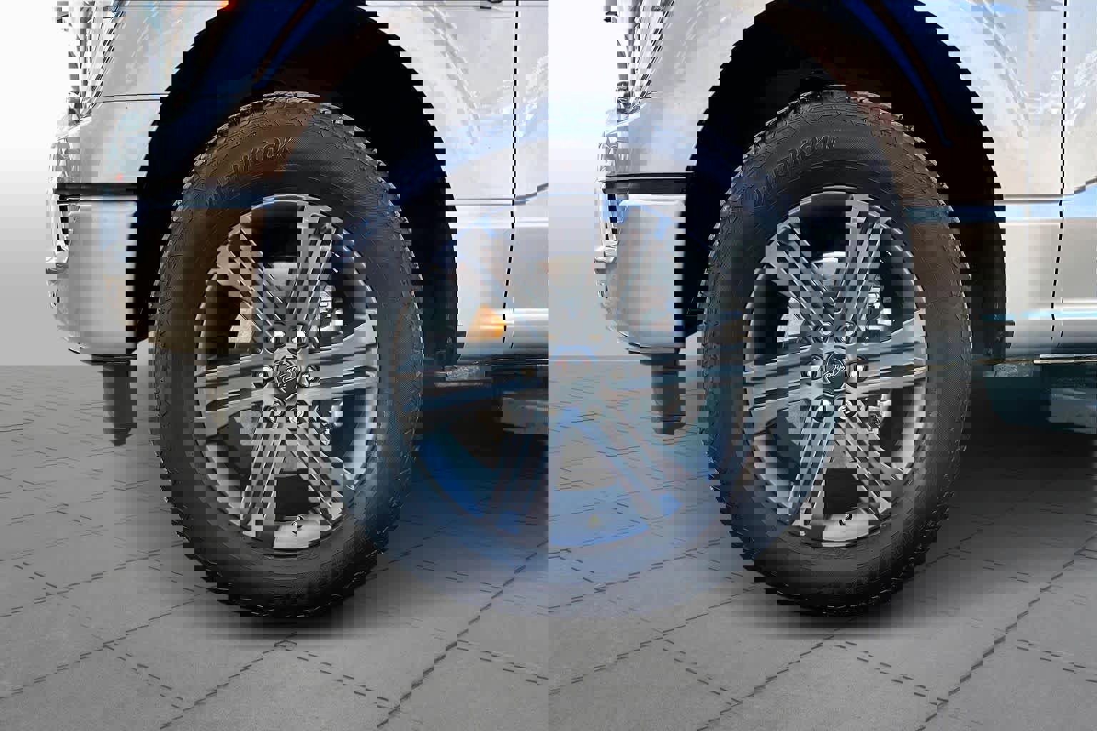 Certified 2023 Ford F150 Lariat w/ Equipment Group 502A High image 14