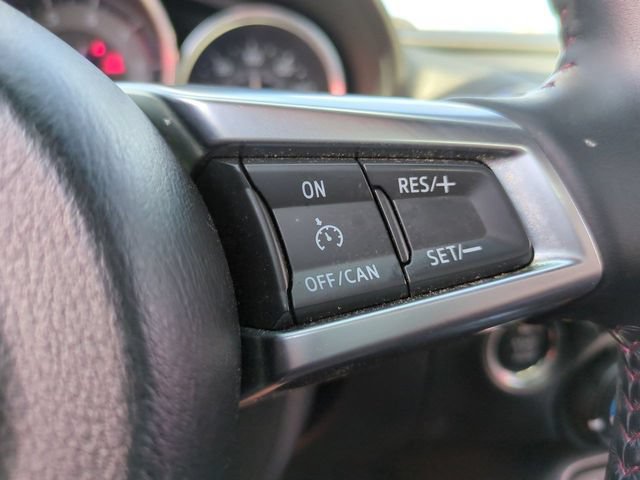 Used 2017 MAZDA MX-5 Miata RF Club RWD image 21