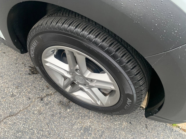 Used 2019 Hyundai Kona SE AWD/4WD image 9