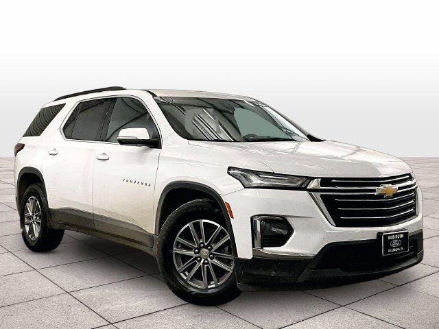 Used 2022 Chevrolet Traverse LT AWD/4WD image 2