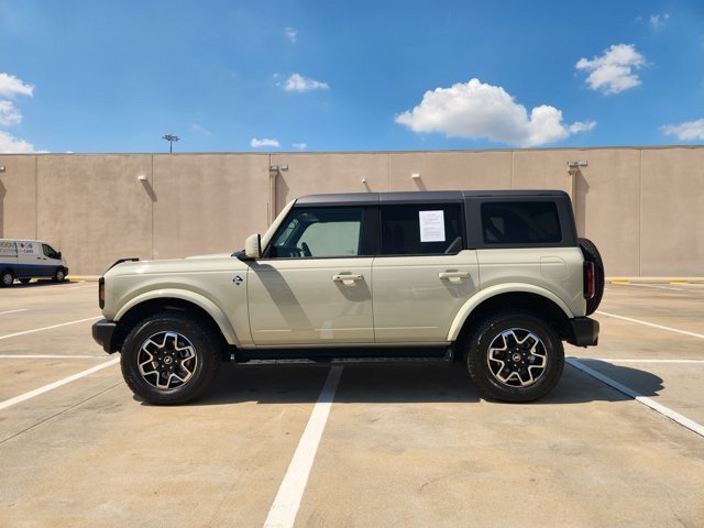 Certified 2025 Ford Bronco Outer Banks AWD/4WD image 4