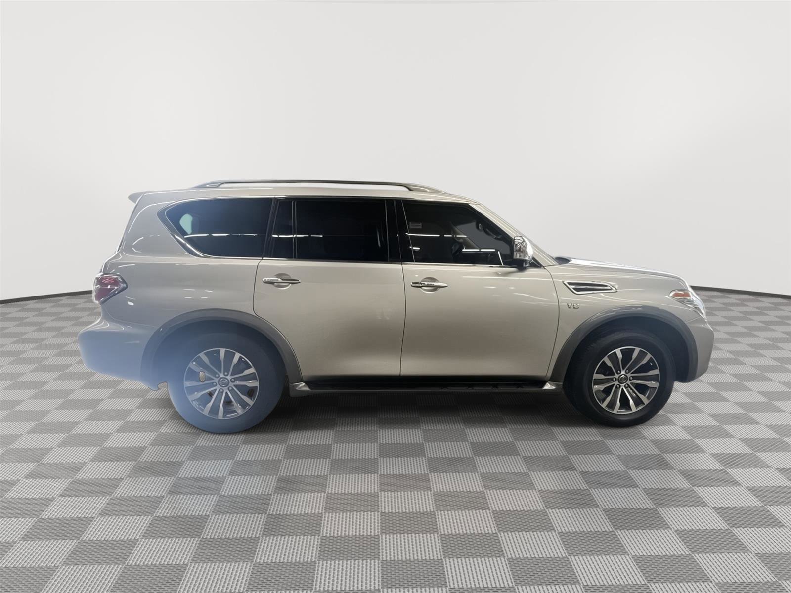 Used 2017 Nissan Armada SL w/ Technology Package image 2