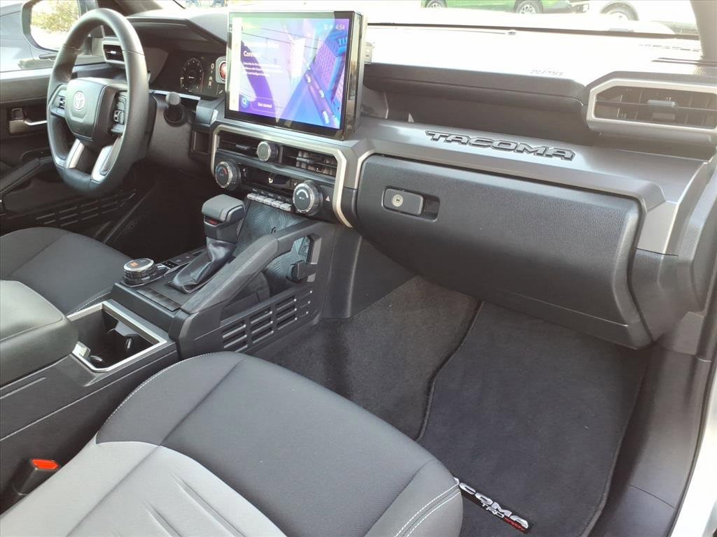 Used 2024 Toyota Tacoma TRD Sport image 7