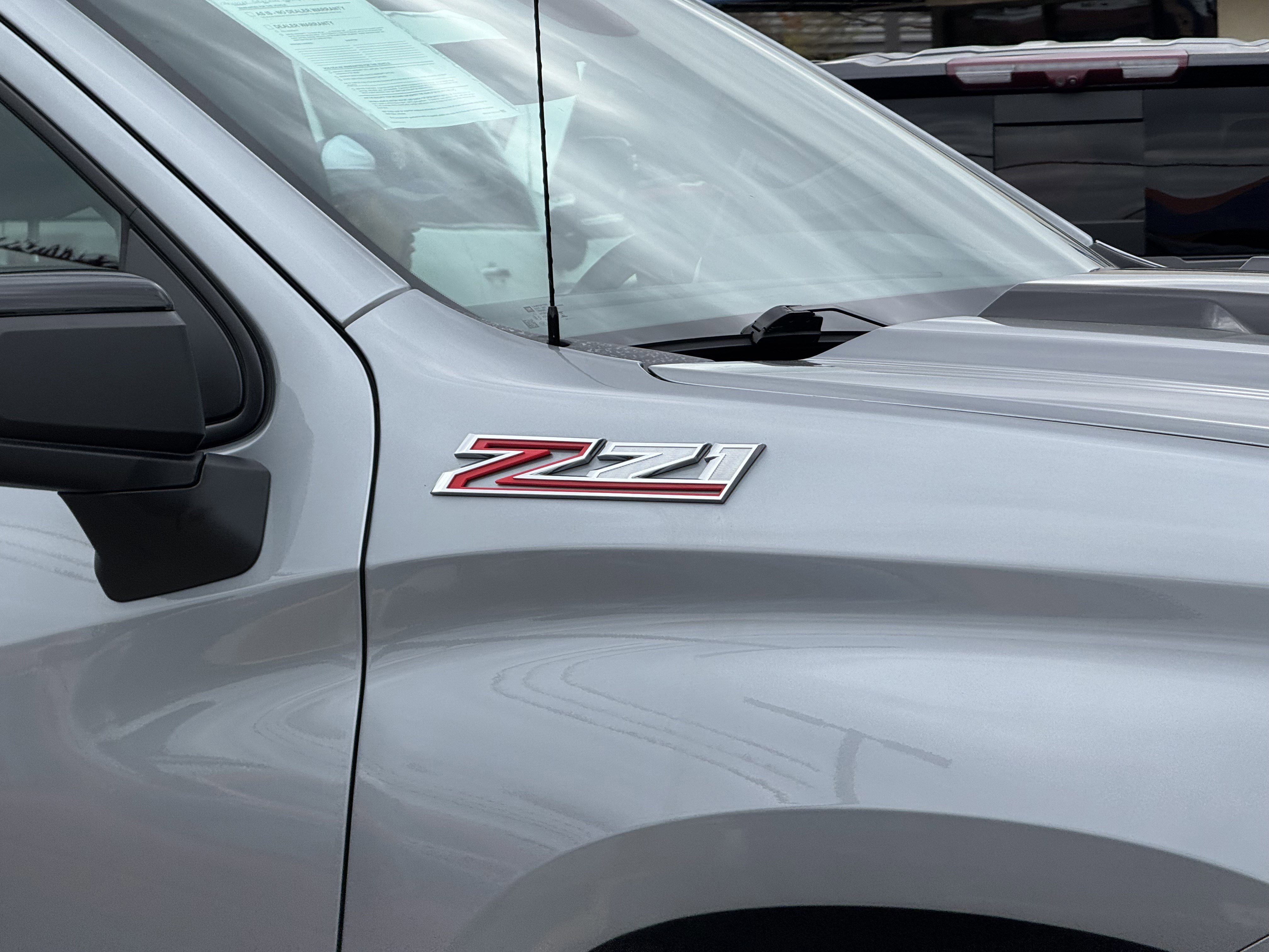 Used 2025 Chevrolet Silverado 1500 LT Trail Boss w/ Convenience Package II image 8