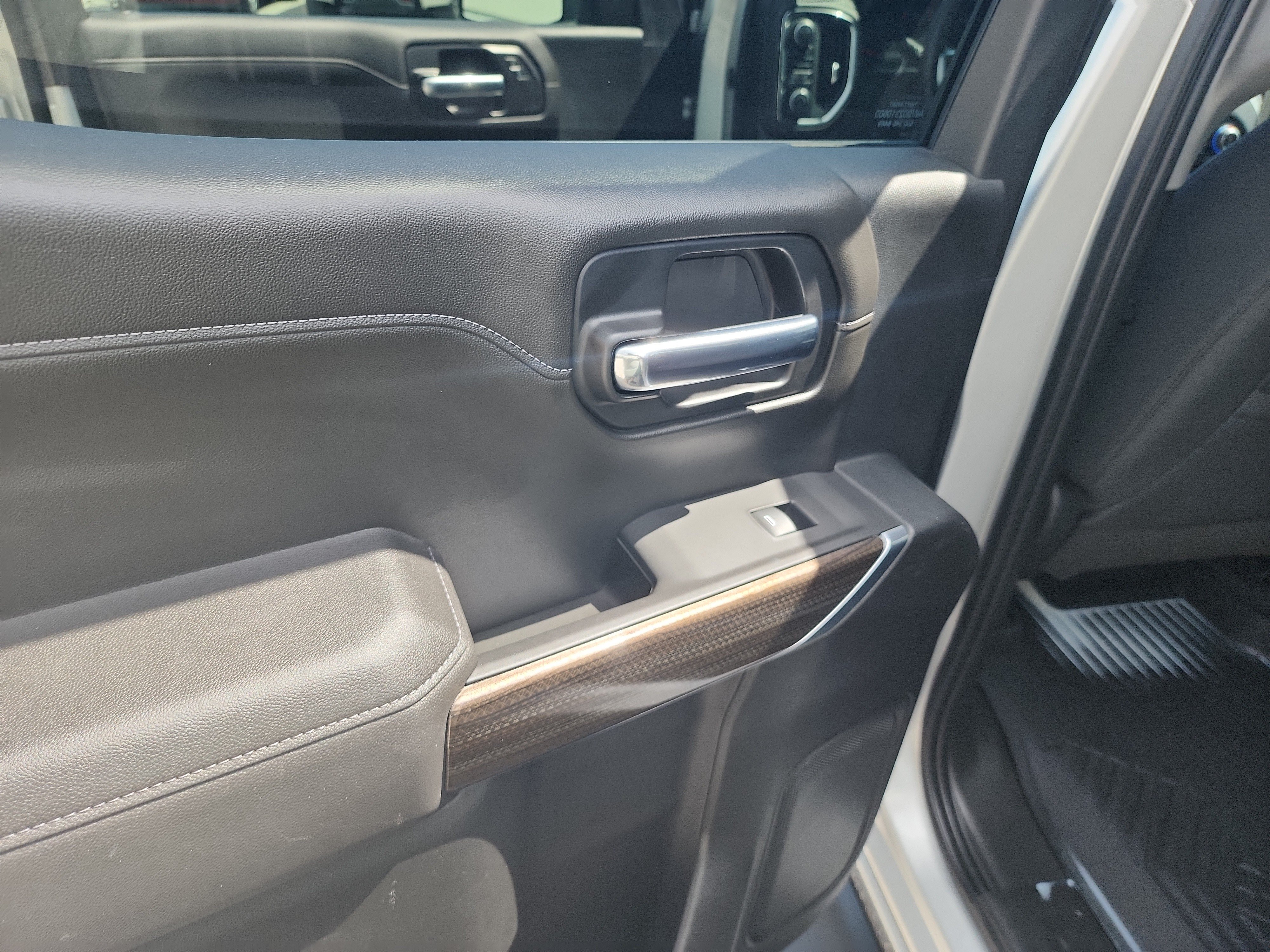 Used 2021 Chevrolet Silverado 1500 RST AWD/4WD image 21