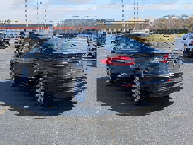 Certified 2020 Ford Fusion SE image 6