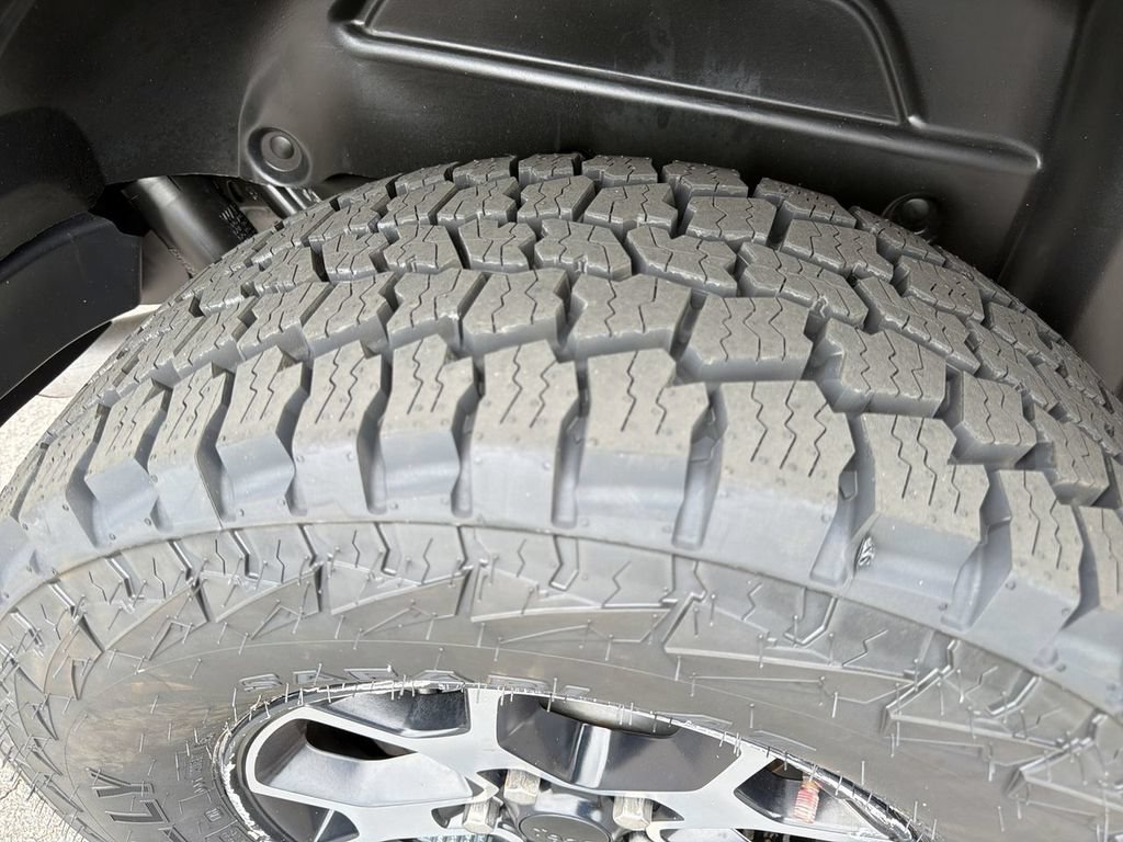 Used 2019 Jeep Wrangler Unlimited Rubicon w/ Safety Group AWD/4WD image 27