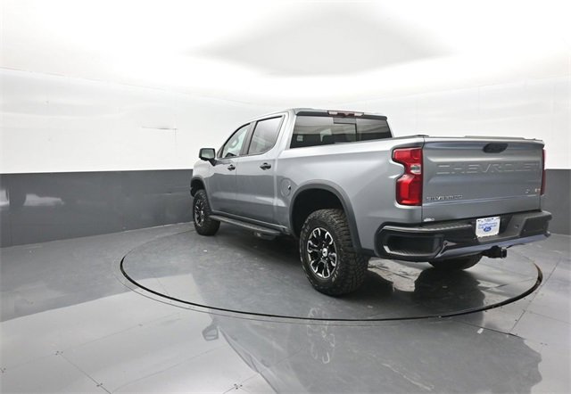 Used 2023 Chevrolet Silverado 1500 ZR2 image 5