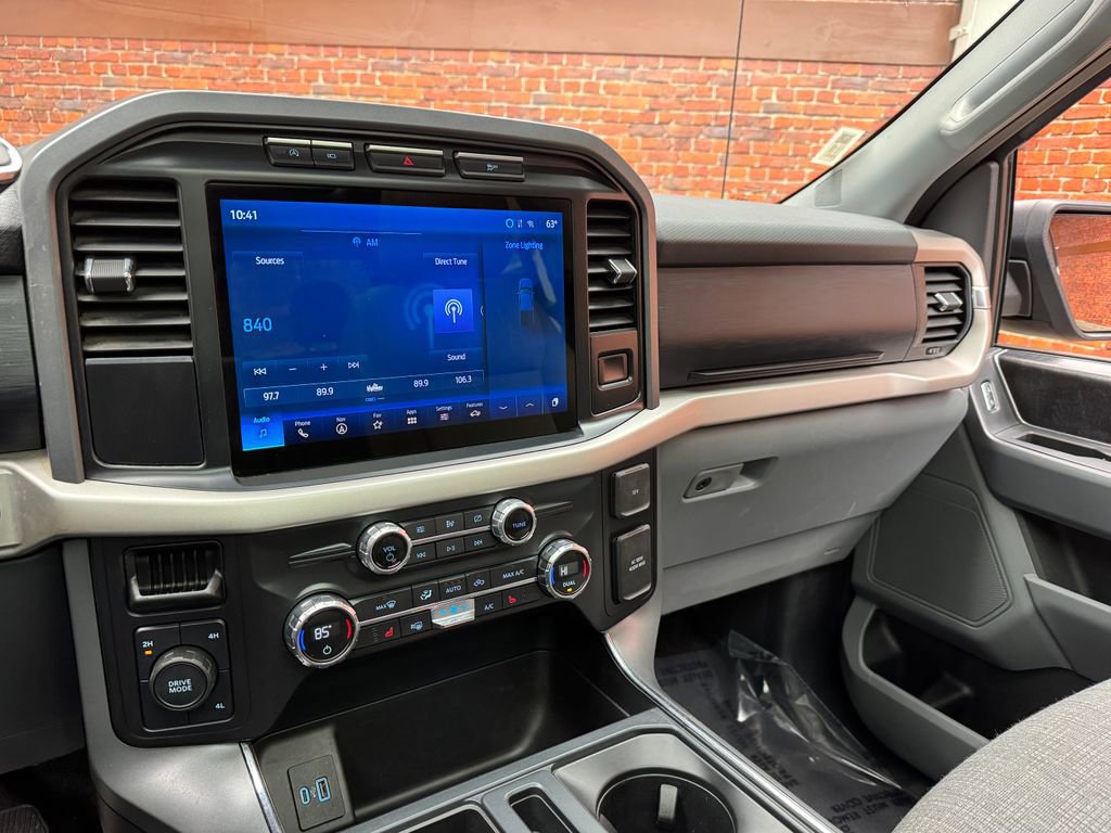 Certified 2021 Ford F150 XLT w/ Equipment Group 302A High image 18