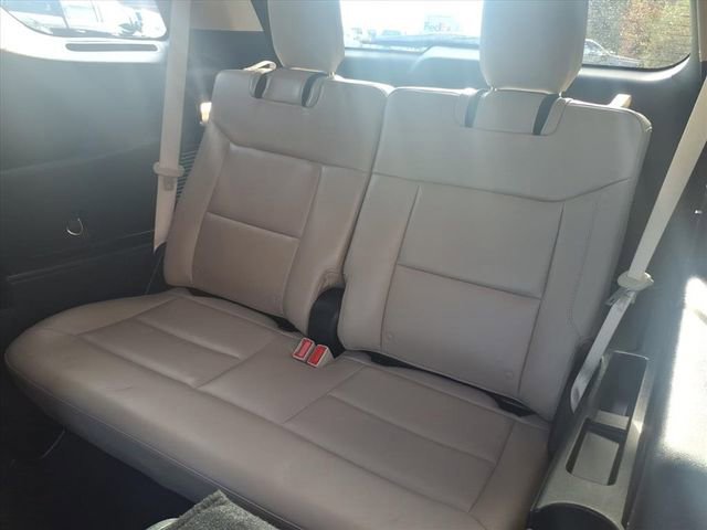 Certified 2022 Ford Explorer XLT w/ Equipment Group 202A image 13