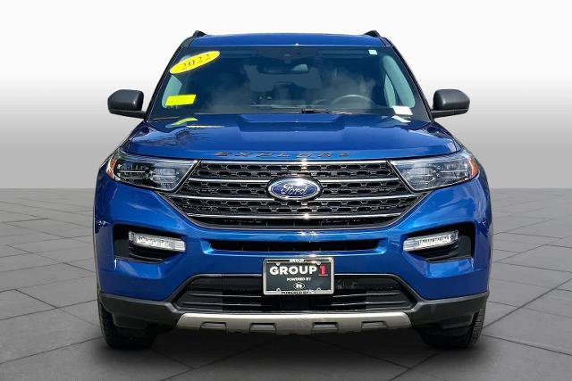 Certified 2022 Ford Explorer XLT w/ Equipment Group 202A AWD/4WD image 7