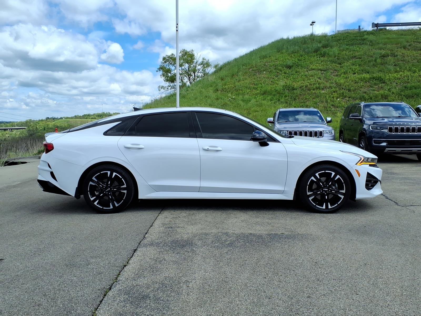 Used 2022 Kia K5 GT-Line w/ GT-Line Awd Premium Package image 6