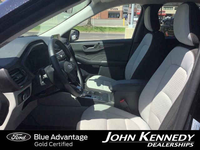 Certified 2025 Ford Escape Active w/ Cold Weather Package AWD/4WD image 12