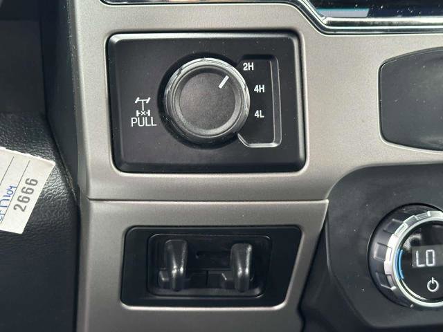 Certified 2022 Ford F250 Lariat w/ Camper Package image 29