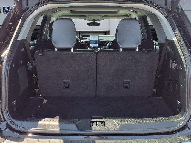 Certified 2023 Ford Explorer Limited w/ Limited Technology Package AWD/4WD image 5