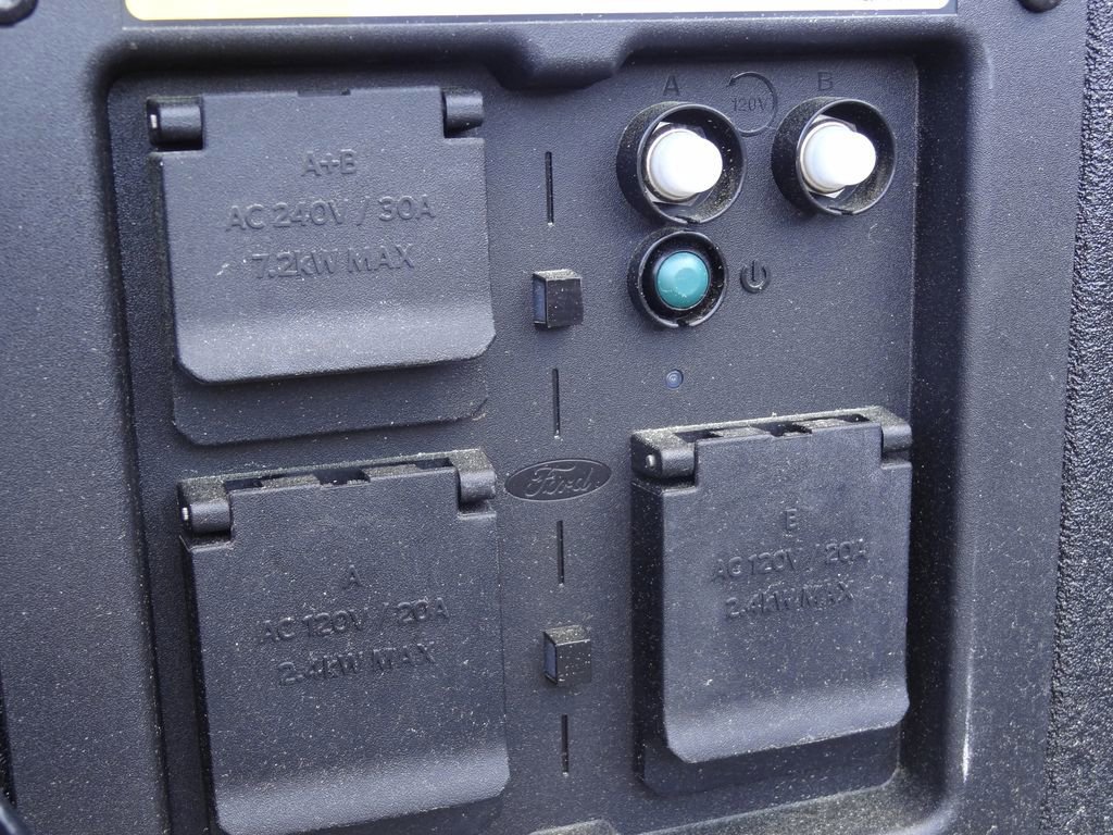 Certified 2025 Ford F150 King Ranch w/ FX4 Off-Road Package image 17