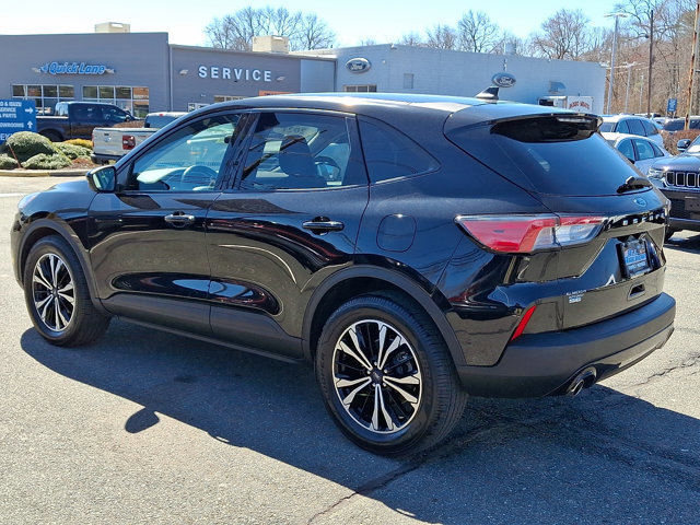 Certified 2021 Ford Escape SE w/ SE Sport Appearance Package image 7