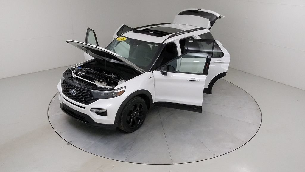 Certified 2023 Ford Explorer ST-Line w/ Class IV Trailer Tow Package AWD/4WD image 46