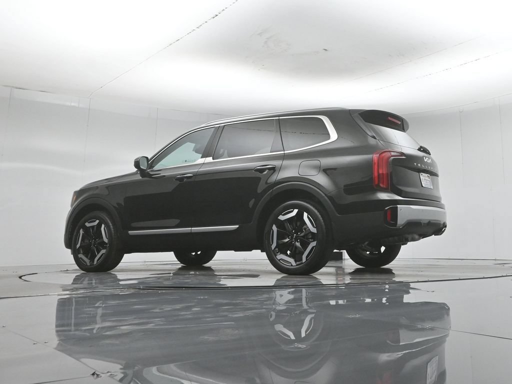 Used 2024 Kia Telluride S FWD image 56