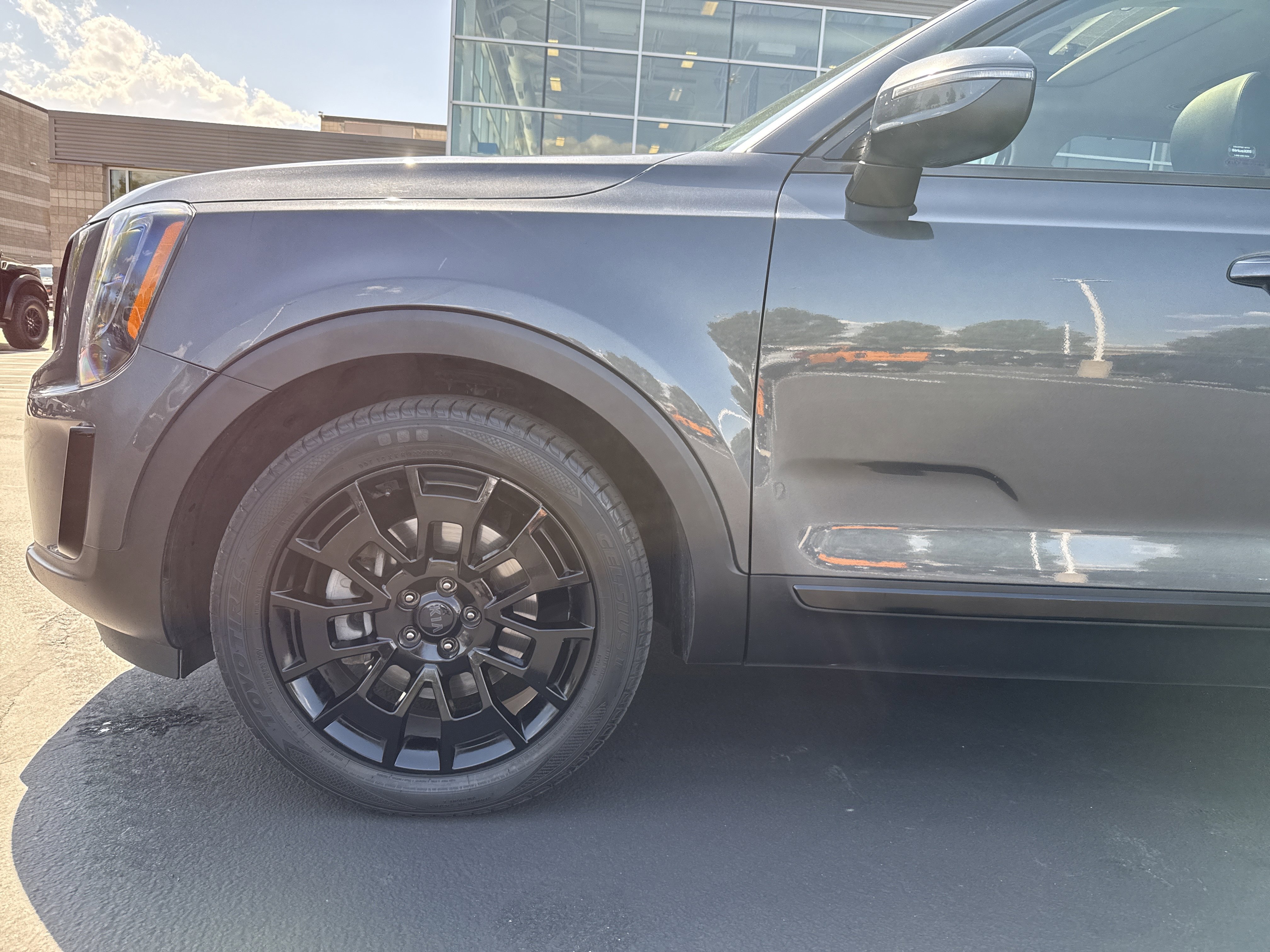 Used 2021 Kia Telluride EX w/ EX Premium Package AWD/4WD image 9