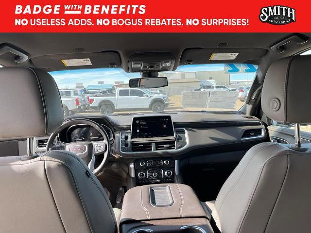 Used 2022 GMC Yukon SLT w/ SLT Luxury Package image 12