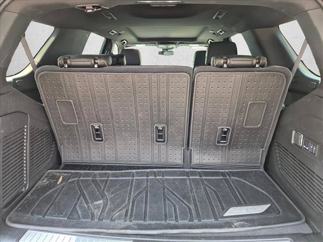 Used 2024 GMC Yukon AT4 w/ Technology Package AWD/4WD image 20