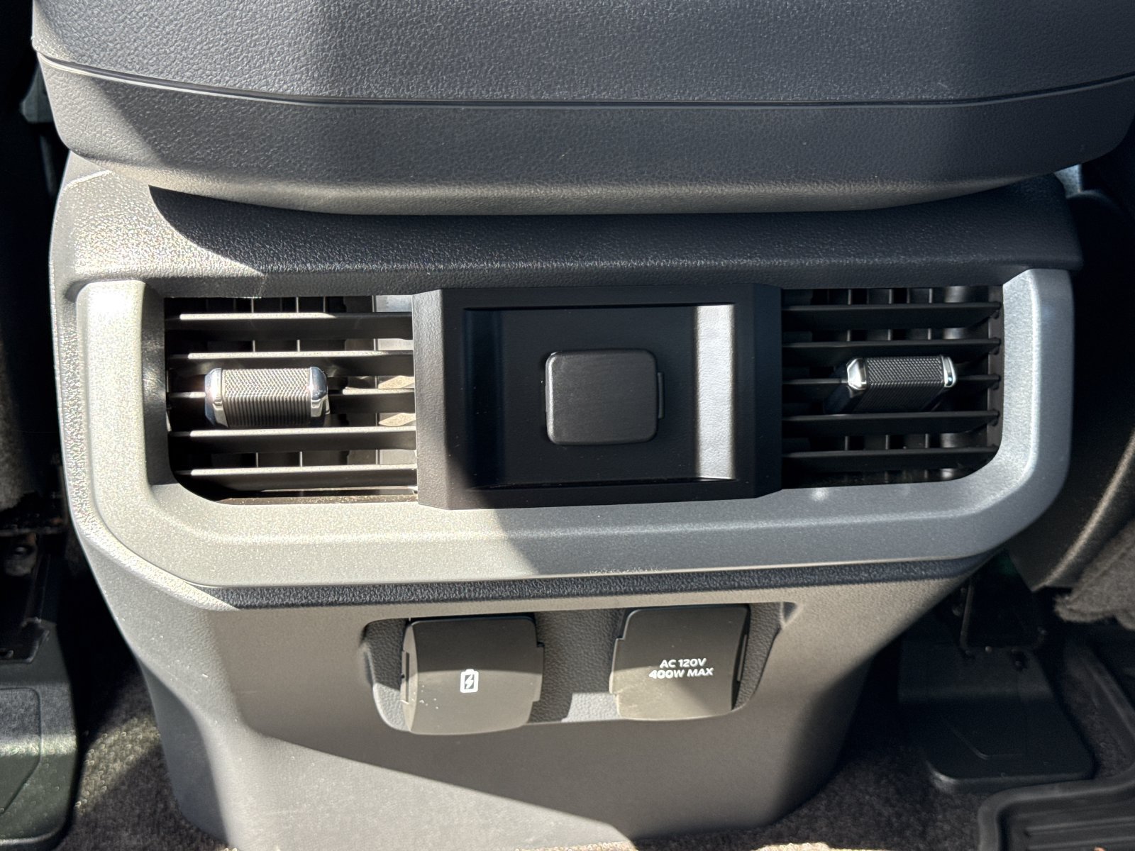 Certified 2022 Ford F150 Lariat w/ FX4 Off-Road Package AWD/4WD image 21