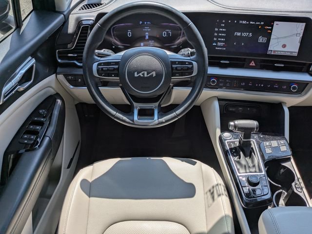 Used 2023 Kia Sportage EX FWD image 11