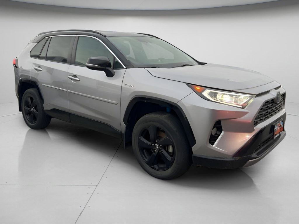 Used 2019 Toyota RAV4 XSE image 2