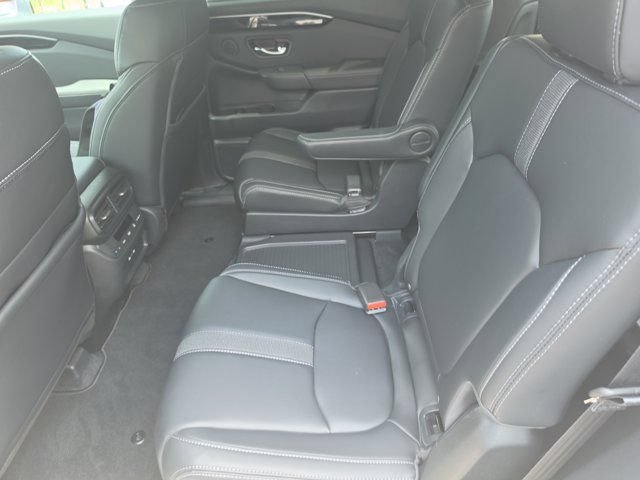 Used 2024 Honda Pilot EX-L image 12