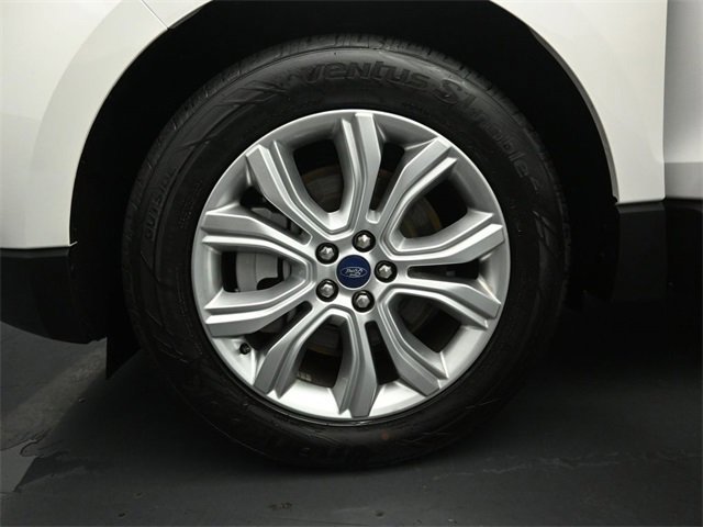 Certified 2022 Ford Edge Titanium image 46