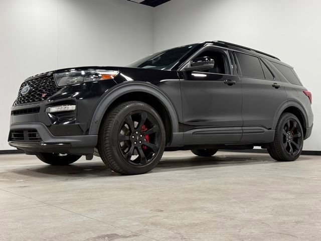 Certified 2020 Ford Explorer ST w/ ST Street Pack AWD/4WD image 5