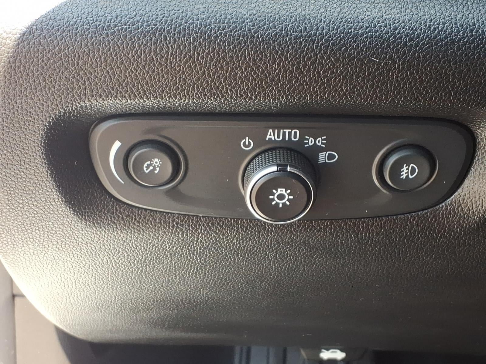 Used 2020 Chevrolet Traverse Premier w/ Redline Edition FWD image 26