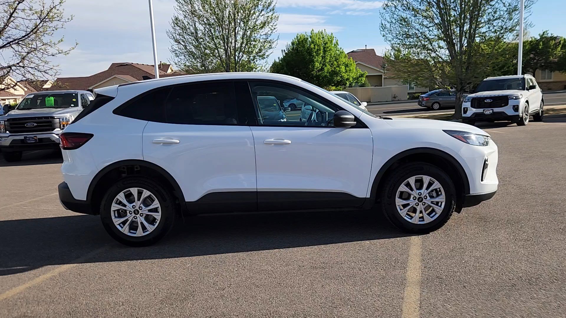 Certified 2025 Ford Escape Active AWD/4WD image 10