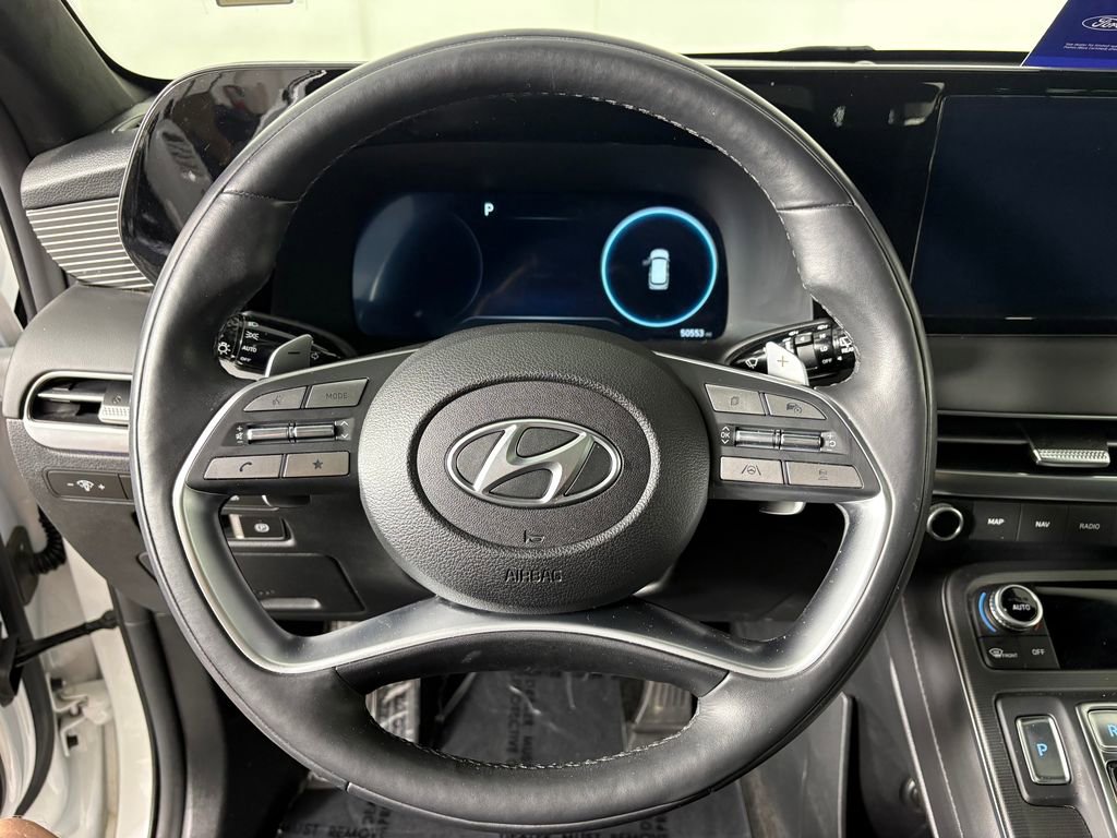 Used 2024 Hyundai Palisade Calligraphy AWD/4WD image 16