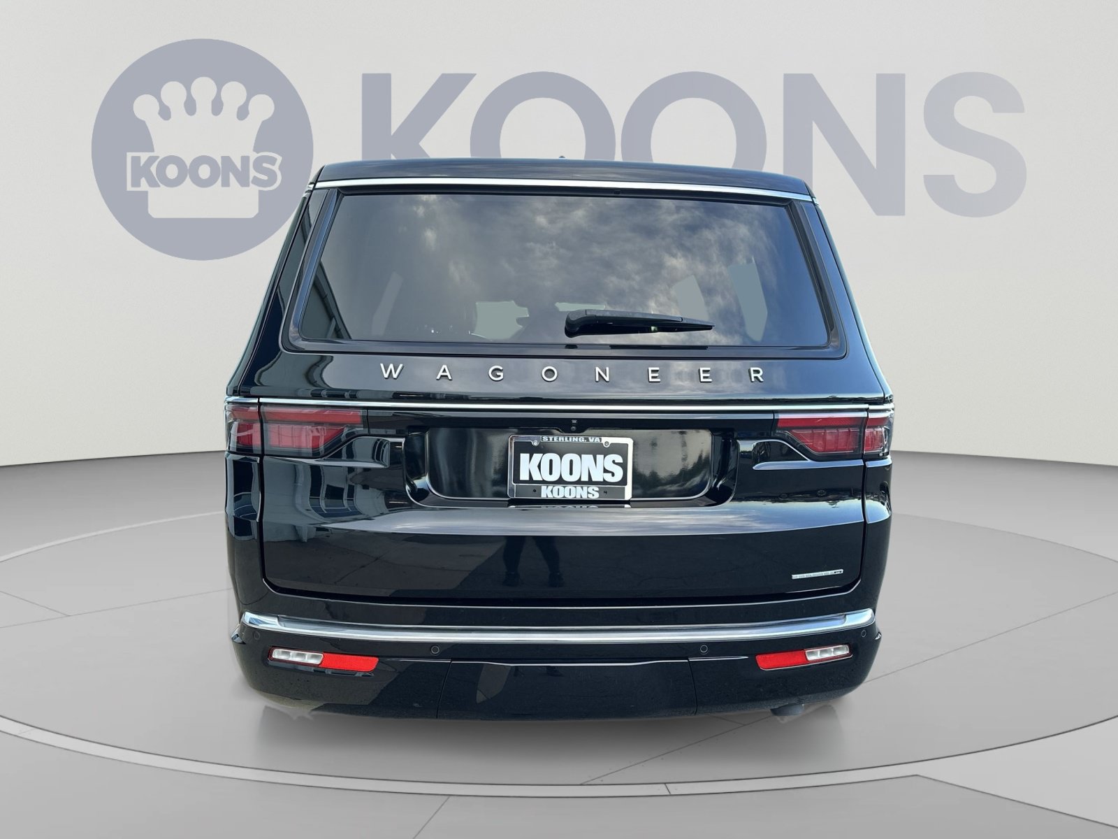 Used 2024 Jeep Wagoneer Series III AWD/4WD image 10