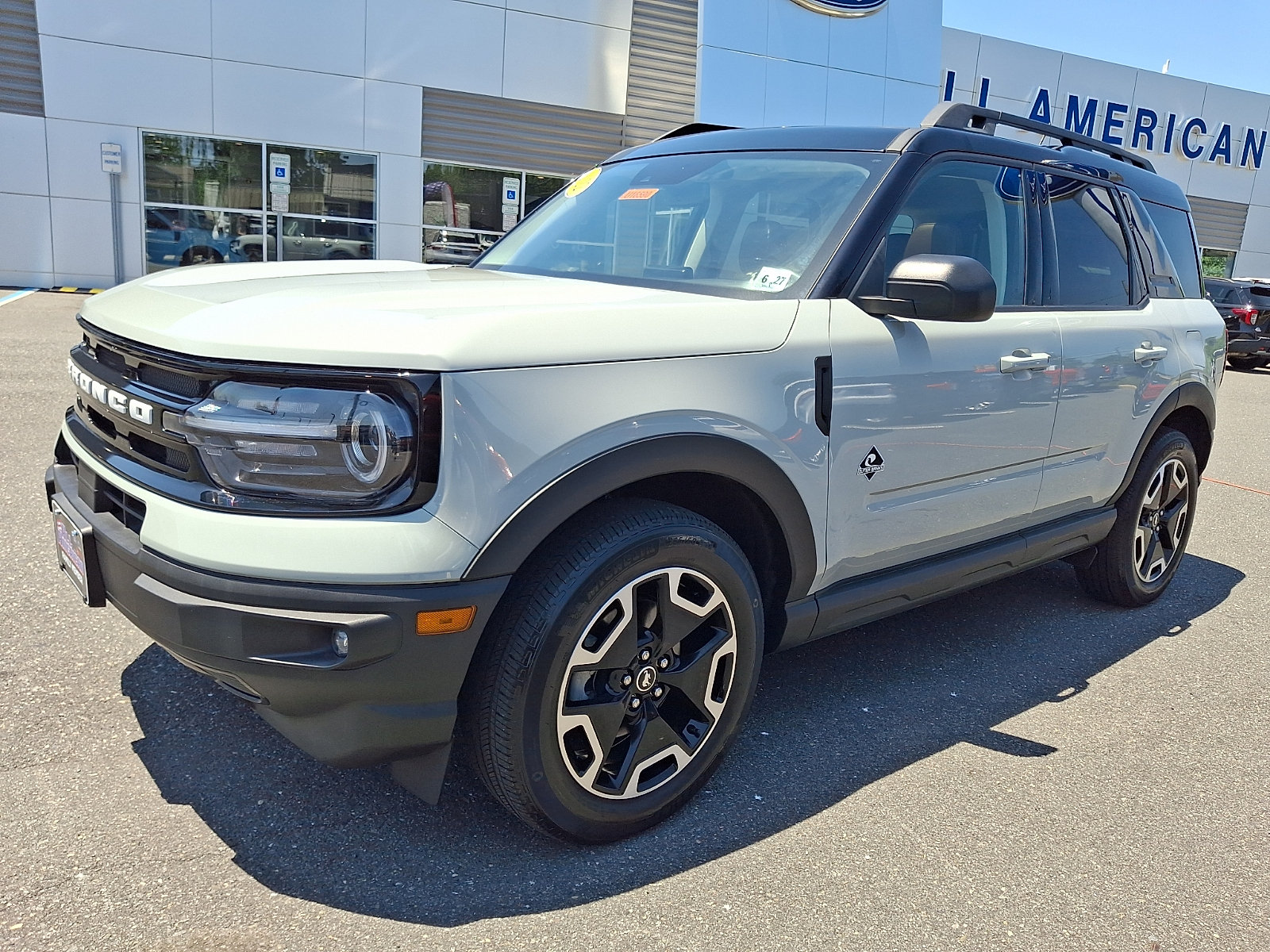 Certified 2022 Ford Bronco Sport Outer Banks w/ Tech Package AWD/4WD image 5