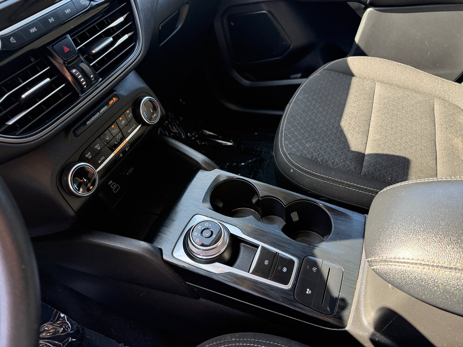 Certified 2025 Ford Escape Active FWD image 13
