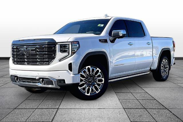 Used 2023 GMC Sierra 1500 Denali Ultimate AWD/4WD image 1