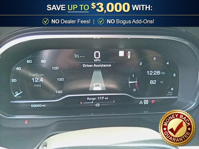 Used 2023 GMC Yukon AT4 w/ Technology Package AWD/4WD image 19